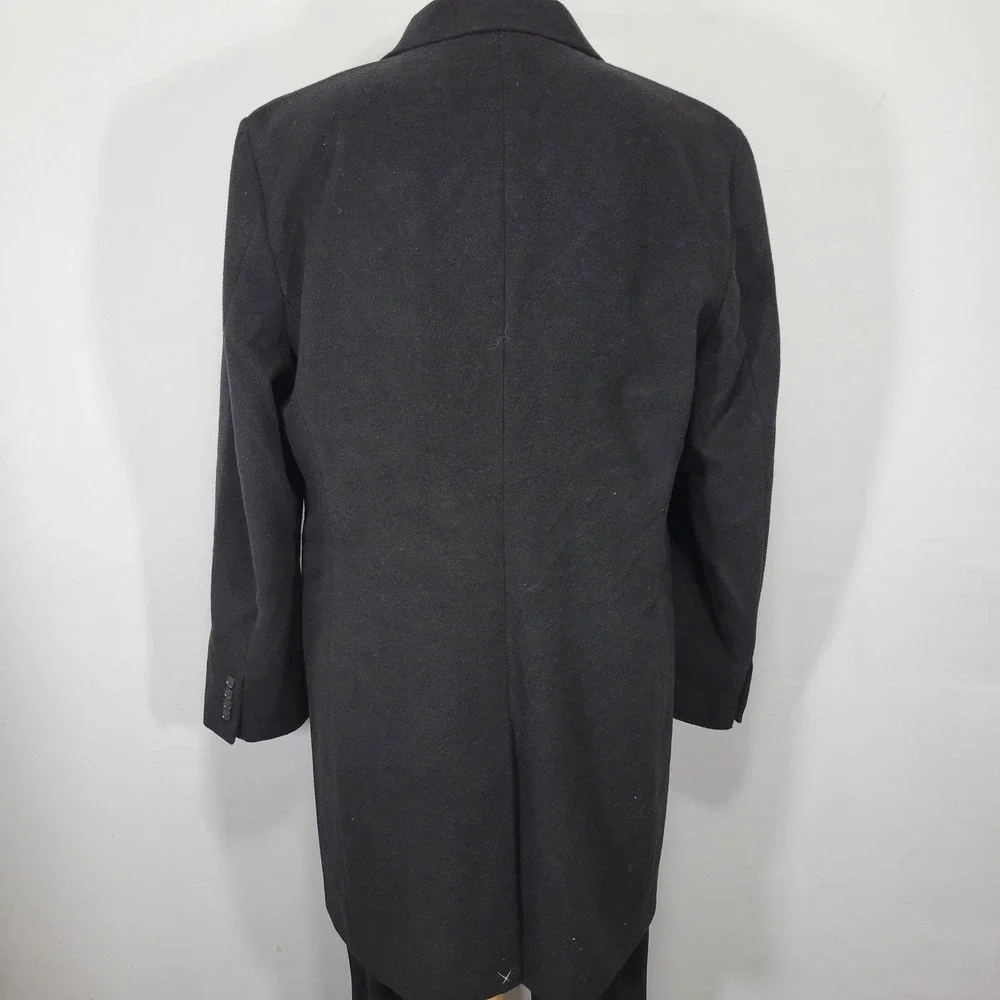 Tommy Hilfiger before completing